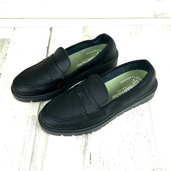 childrenchic Other - Childrenchic Kids 4 Black Leather Treated Slip-On No Slip School Loafers NEW